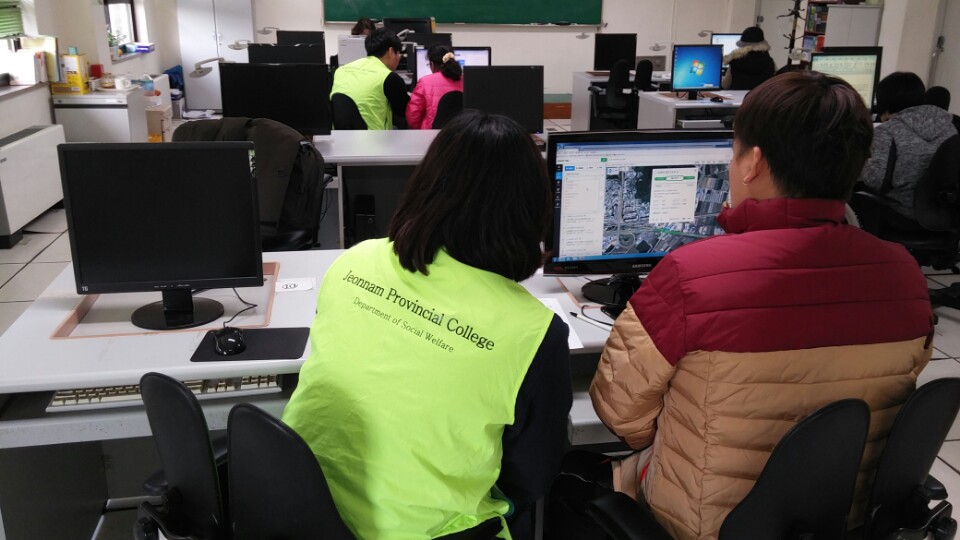 혜림 컴퓨터.jpg