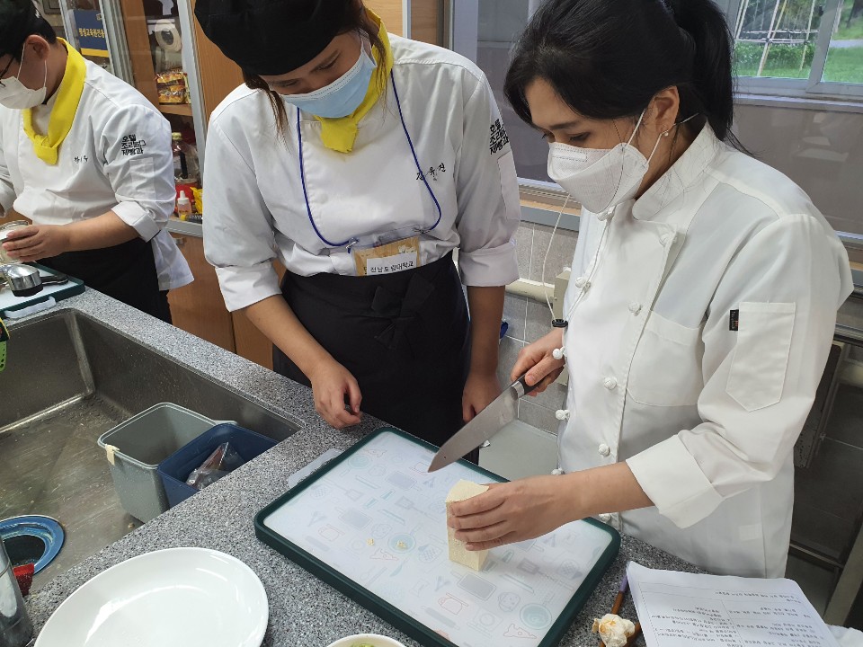 KakaoTalk_20200918_193940496_08.jpg