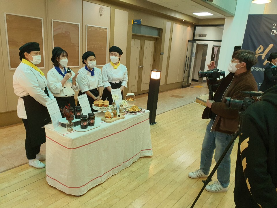 KakaoTalk_20201125_200432275_07.jpg