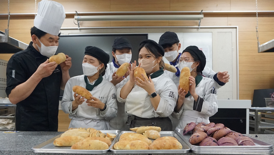 레팀프로젝트[제빵 빵빠레 2.jpg