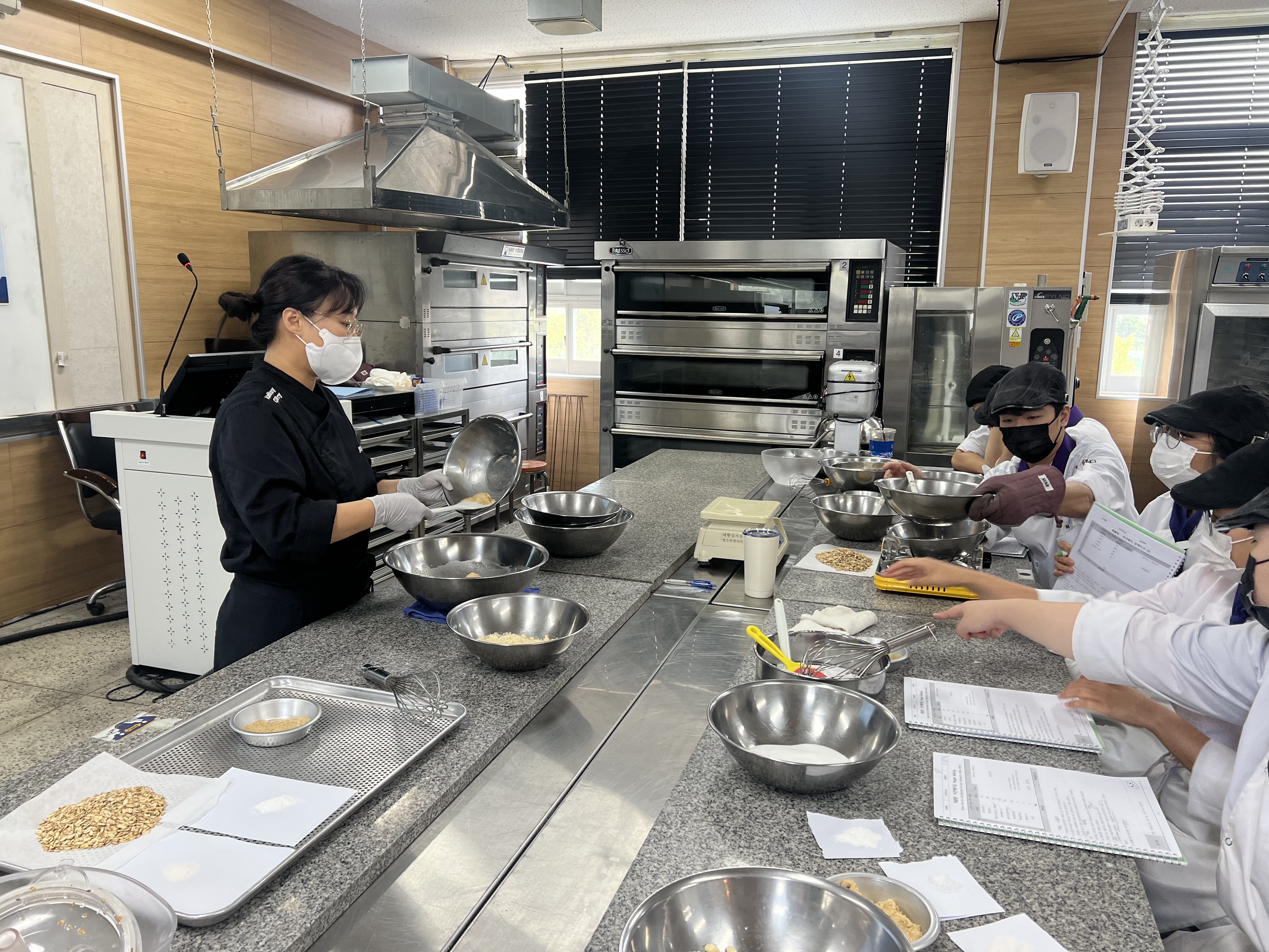 230925_심화제과실습3.jpg