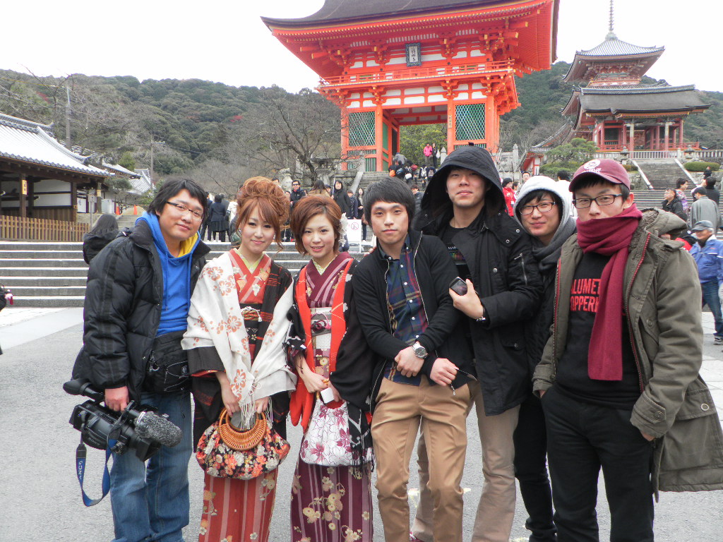 청수사에서 일본인과.JPG