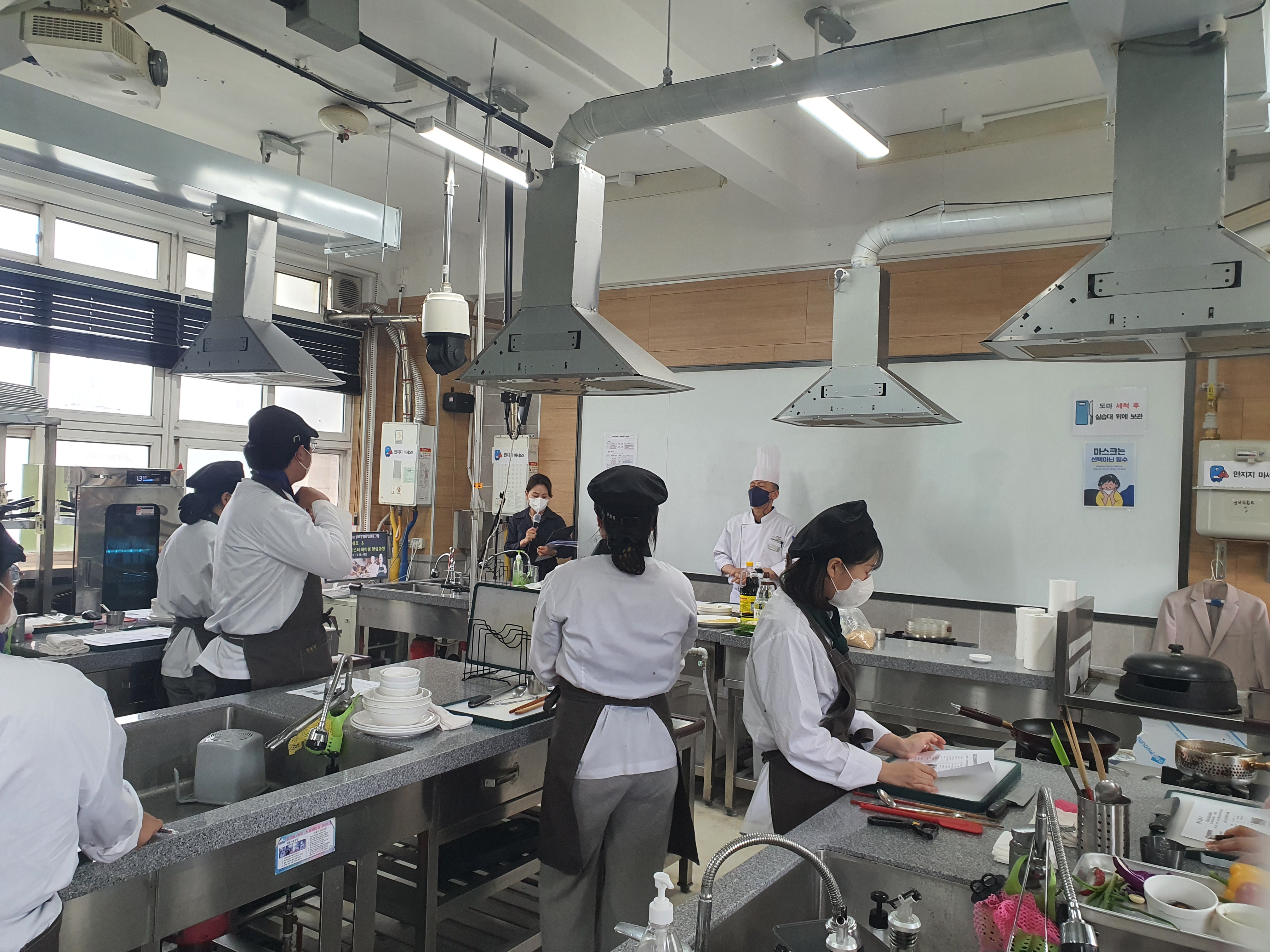 2022.05.11 유탑 이정원 쉐프 1.jpg