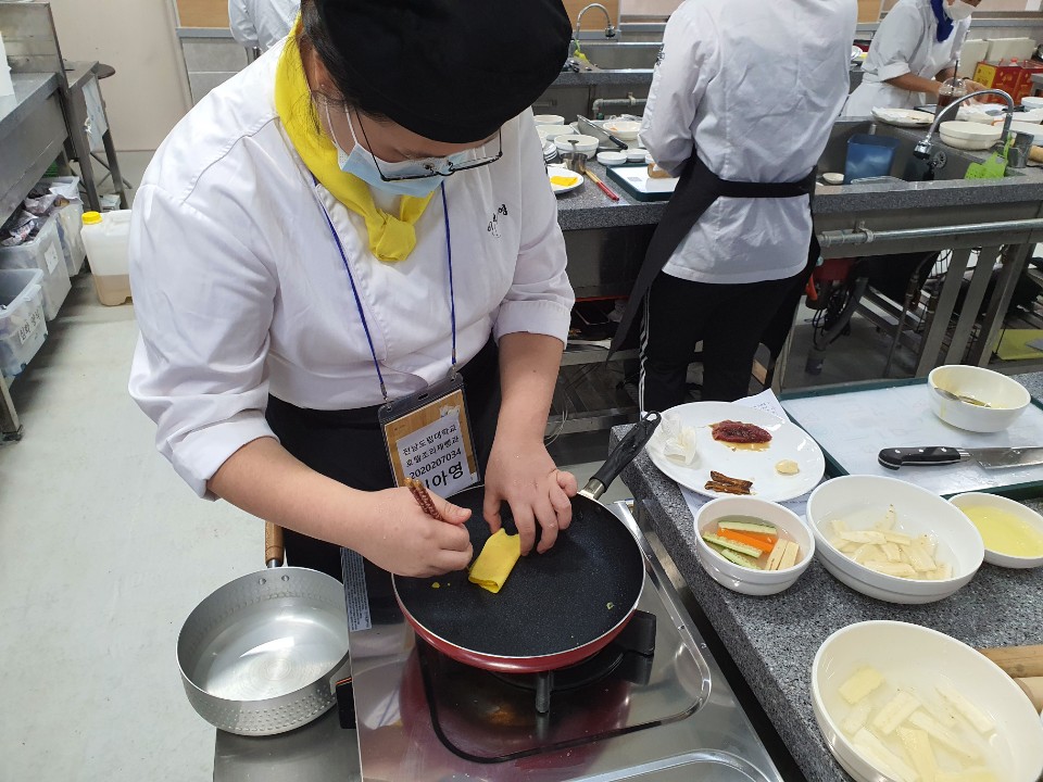 KakaoTalk_20200917_180359646_15.jpg