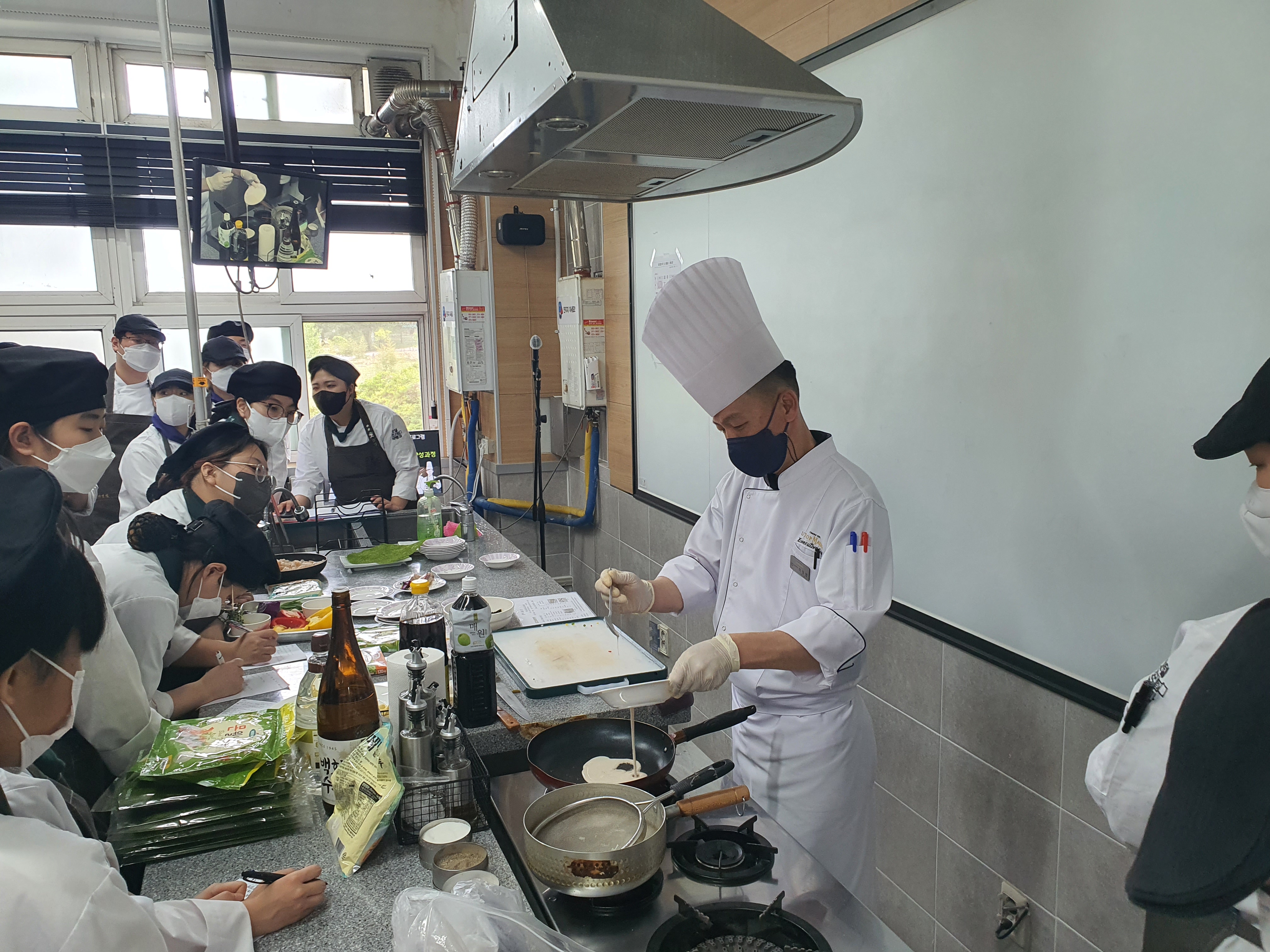 2022.05.11 유탑 이정원 쉐프 9.jpg