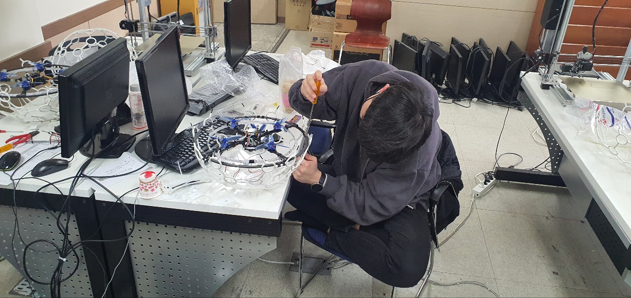 인공지능_드론조립정비전문가3.jpg