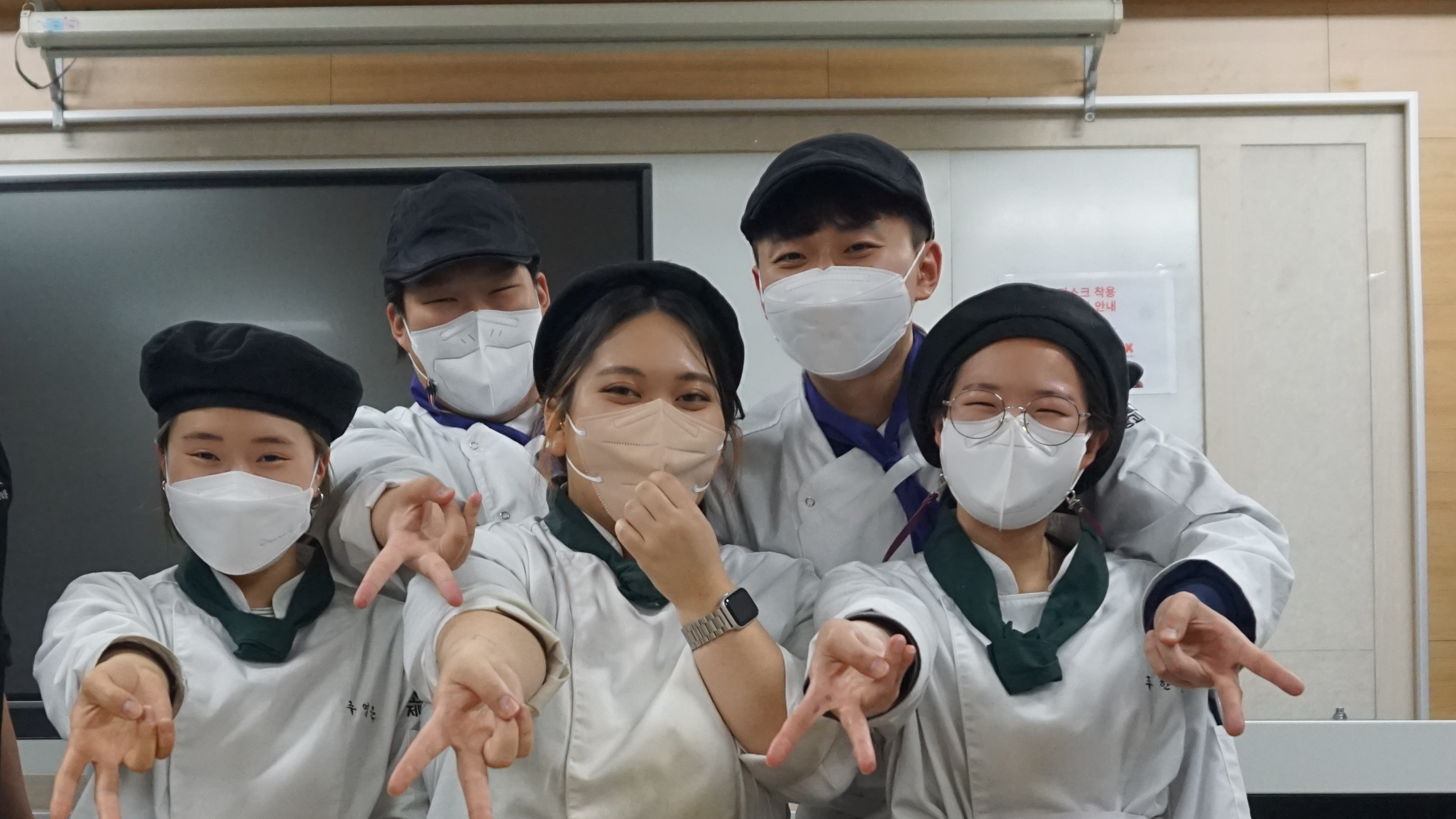 레팀프로젝트[제빵 빵빠레1.jpg