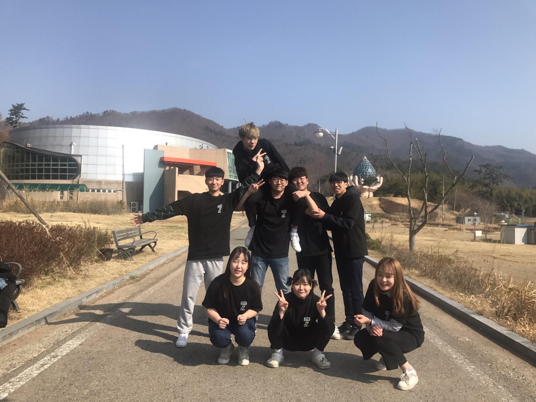 KakaoTalk_Moim_6kWwi3x7bCQKqmsb6W307CadaEqVZU.jpg