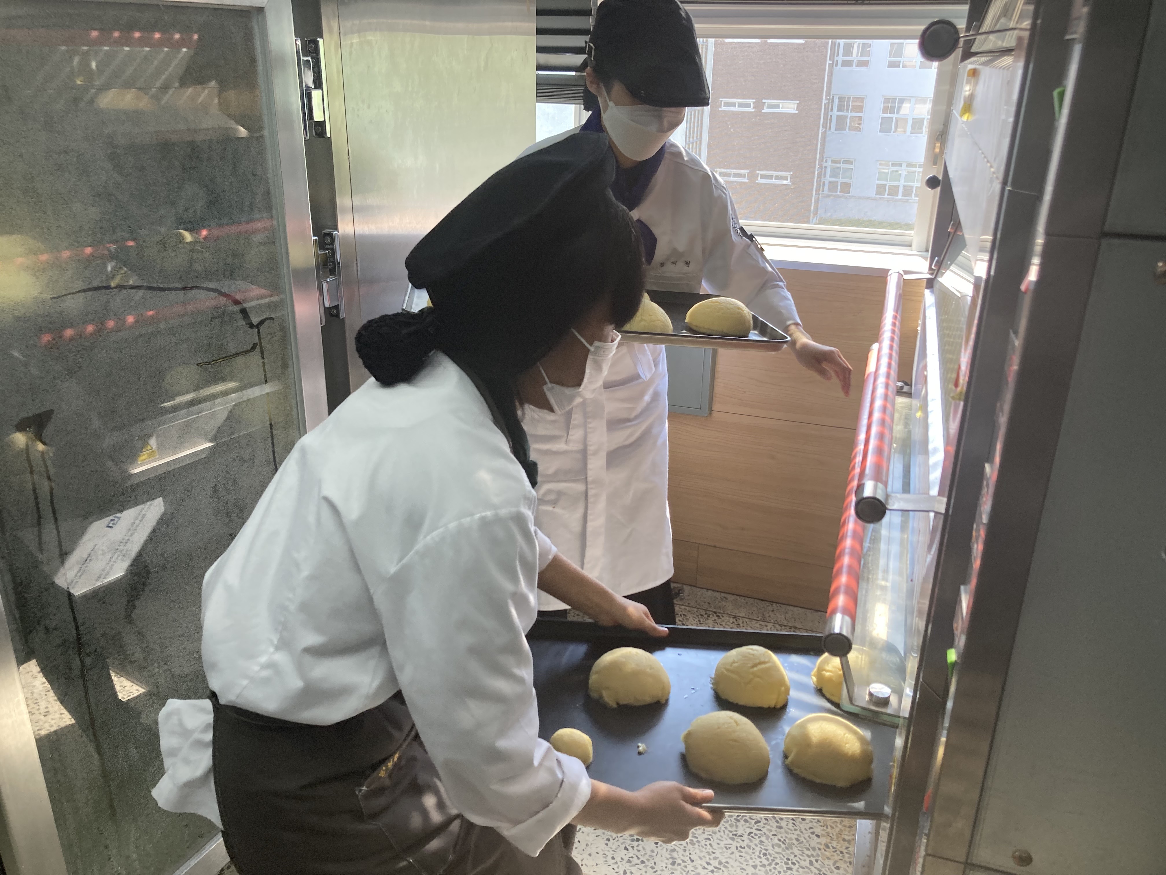 5.18 베비에르 3.jpg